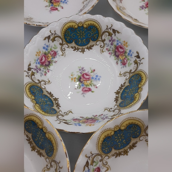Vintage Royal Albert Berkeley Bone China 6 Dessert Fruit Dipping Bowls England - Picture 2 of 7